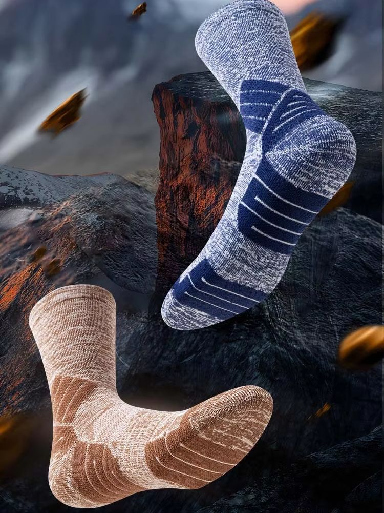 Wool Hiking Sock - جوارب من صوف الميرينو بنسبة 50%،