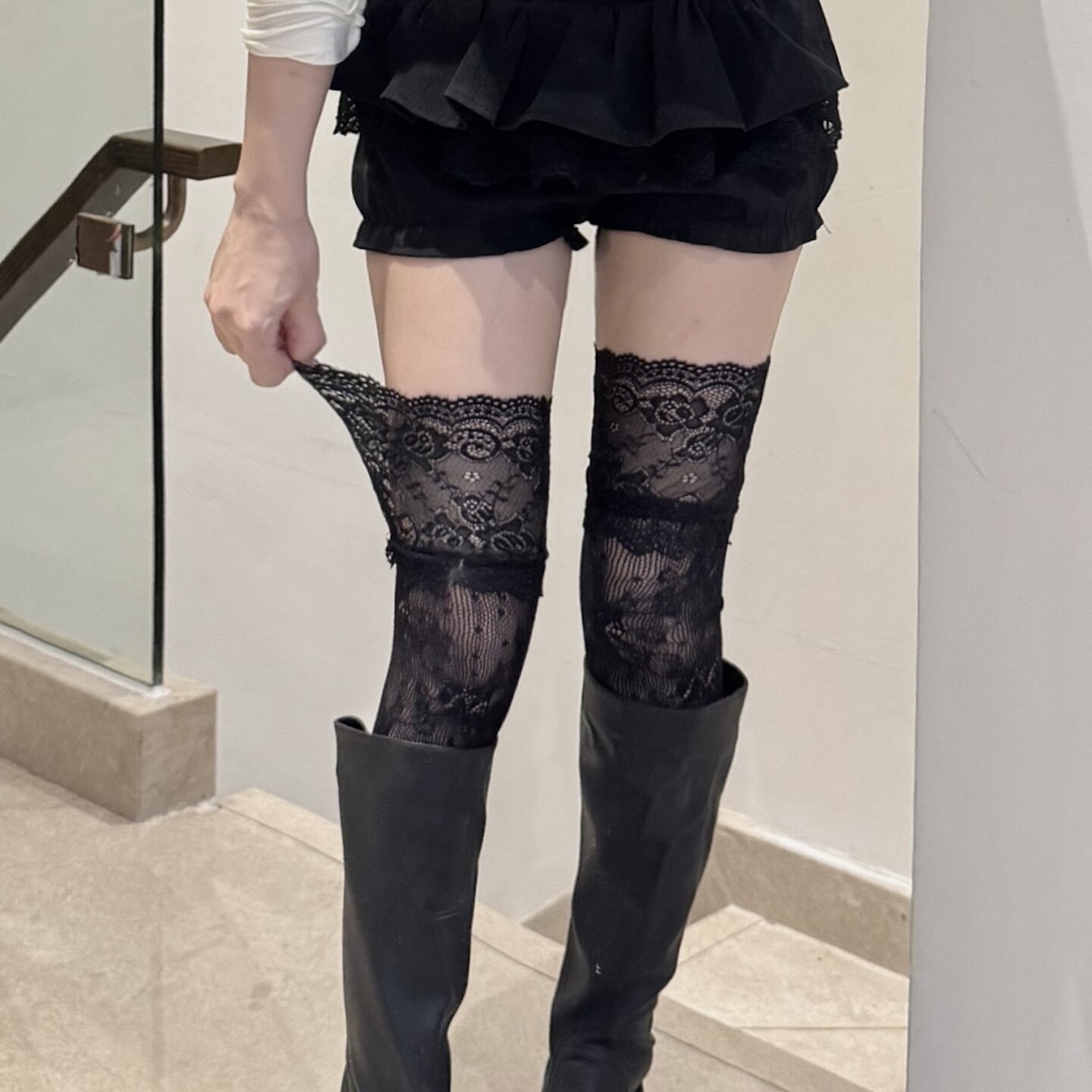 جوارب نسائية شبكية من الدانتيل - مراجعة Fishnet Stocking Women وسعره