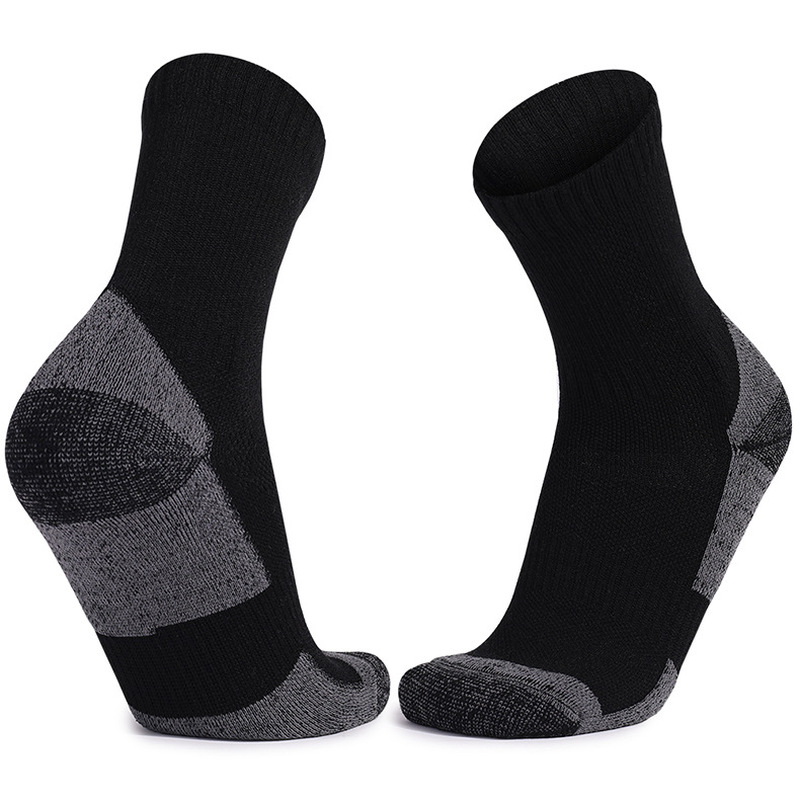 5 قطع من جوارب المشي الطويلة ل - مراجعة Wool Hiking Sock وسعره