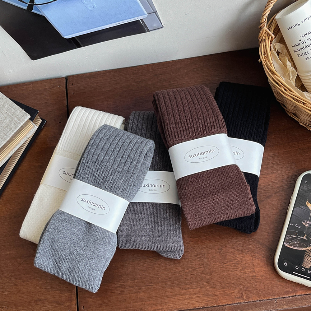 جوارب طويلة فوق الركبة للنساء  - مراجعة Boot Sock Slouchy وسعره