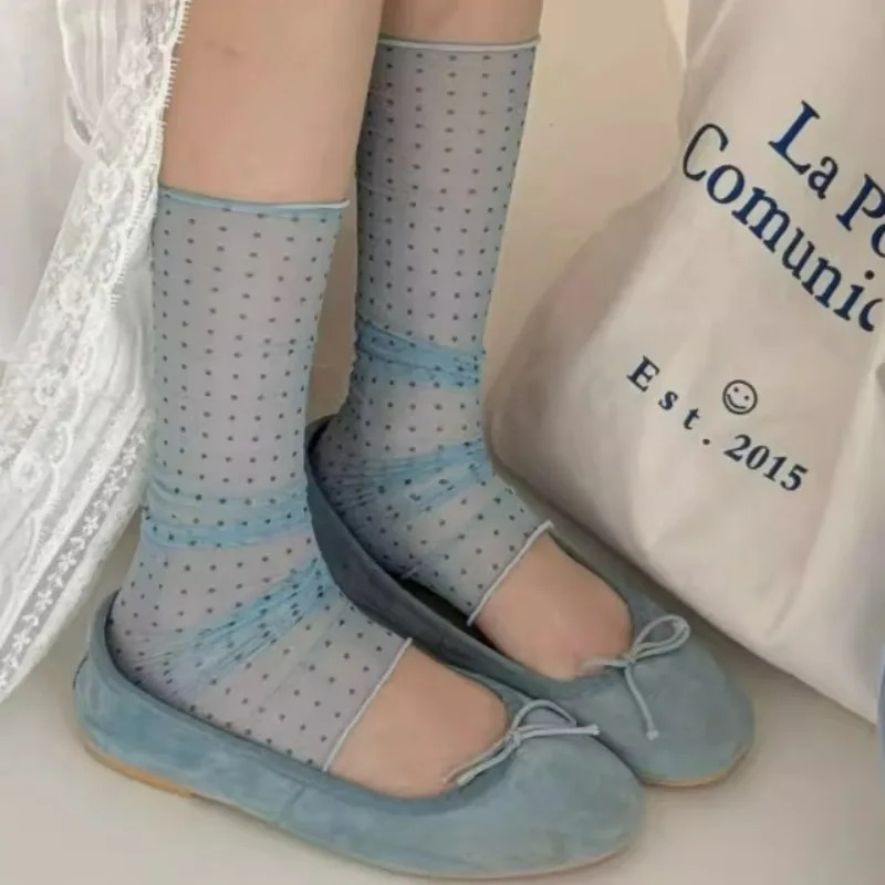 جوارب دانتيل منقطة عصرية 2026  - مراجعة Silk Sock Bamboo وسعره